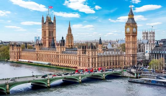 UK Visa in Lahore